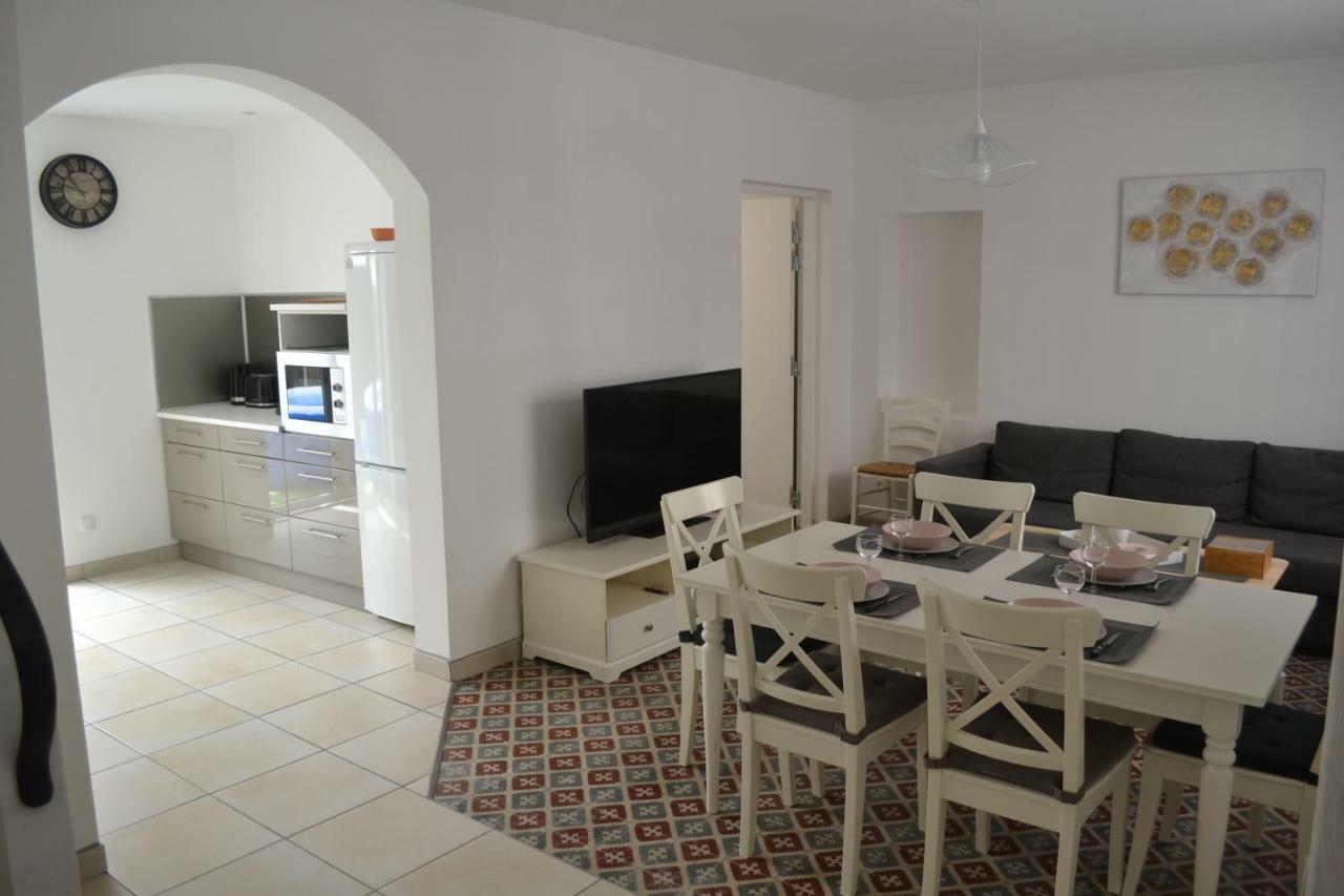 Hébergement de vacances La Bulle Des Familles•jacuzzi•wifi•airport Shuttle *